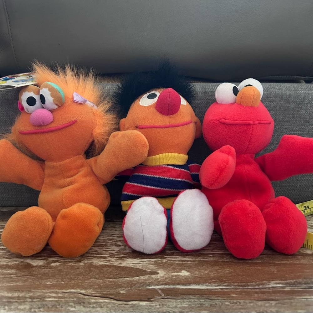 Sesame Street Plush Toy Set - Orange, Red, and Multicolor